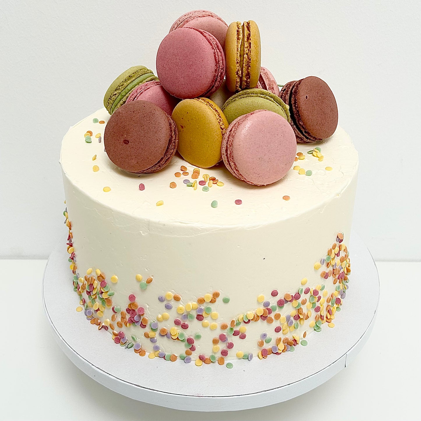 Macaron Torte Konfetti