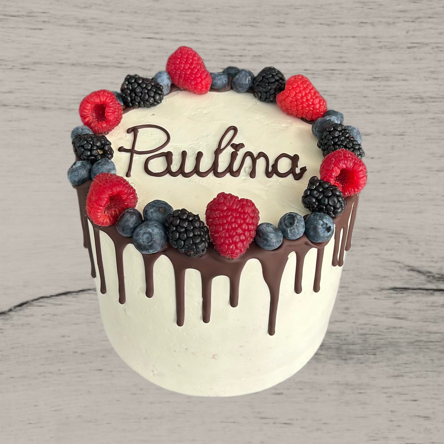 Mini Torte Drip mit Beeren 10cm ⌀ - 15cm ⌀